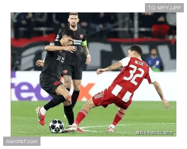 勒沃库森客场2-0奥林匹亚科斯 希克三分钟双响锁定胜局